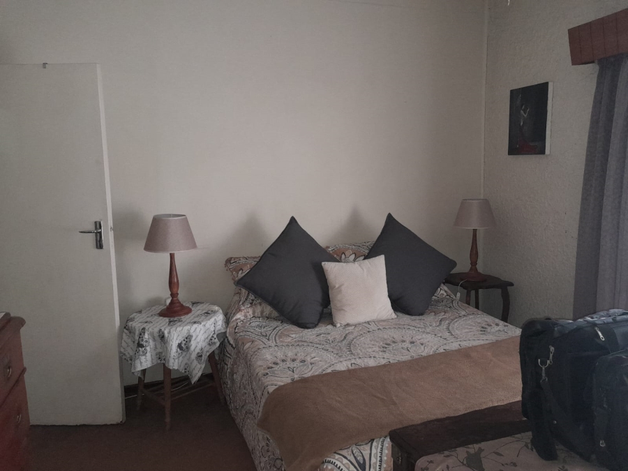 7 Bedroom Property for Sale in Rustenburg Central North West